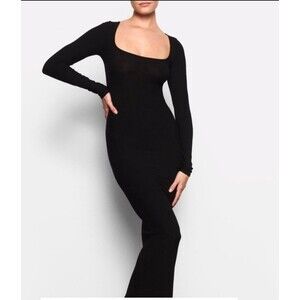 NWT Skims Soft Lounge Petite Long sleeve Dress in Onyx, Size XXS Petite